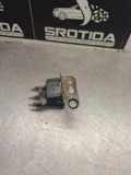 Luftverteiler/Ventilblock (pneumatisches Fahrgestell) MERCEDES-BENZ R (W251, V251) R 280 CDI 4-matic (251.020) A2513200158