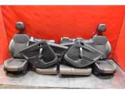 Sitzgarnitur komplett Leder geteilt Peugeot 2008 I ()