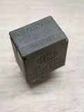 Relais VOLVO V70 II (SW) 2.4 9441161