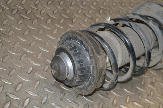 Stoßdämpfer vorne rechts ALFA ROMEO GIULIETTA (940_) 1.6 JTDM (940FXD1A) 50523950 Bild Stoßdämpfer vorne rechts ALFA ROMEO GIULIETTA (940_) 1.6 JTDM (940FXD1A) 50523950