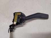 Relais für die Warnblinkanlage VW CADDY III Furgon (2KA, 2KH, 2CA, 2CH) 1.9 TDI 1K0953513