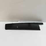 Vertikale Verkleidung an der hinteren linken Tür MERCEDES-BENZ GLB (X247) GLB 200 Mild-Hybrid (247.687) A2477323701