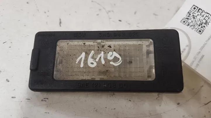 Kennzeichenbeleuchtung VW PASSAT Variant B6 (3C5) 2.0 FSI 5N0943021