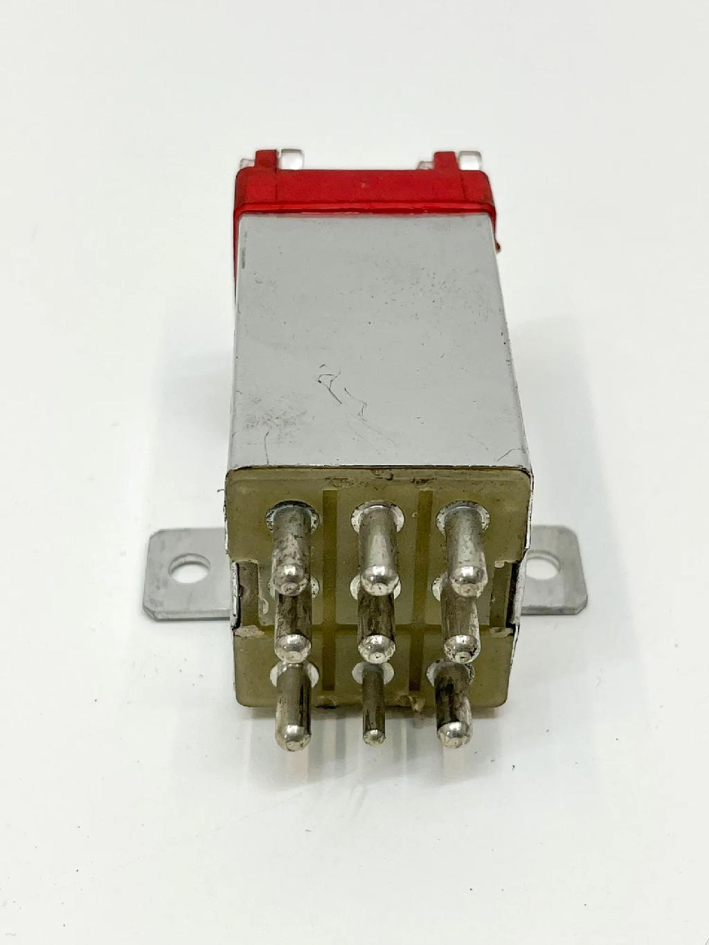 Relais MERCEDES-BENZ SL (R129) 500 SL (129.066) A2015403745 2015403745