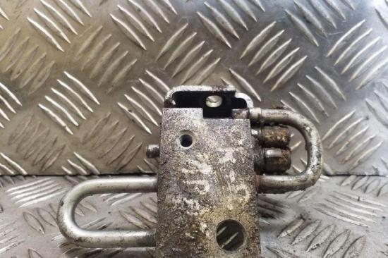 Türscharnier vorne rechts VW Golf IV (1J) 4B0831412B Bild Türscharnier vorne rechts VW Golf IV (1J) 4B0831412B