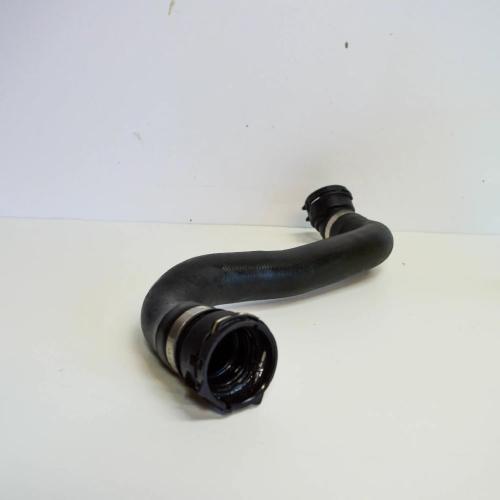 Schlauch Kühlung BMW 5 Touring (E61) 520 d 7799748 Bild Schlauch Kühlung BMW 5 Touring (E61) 520 d 7799748