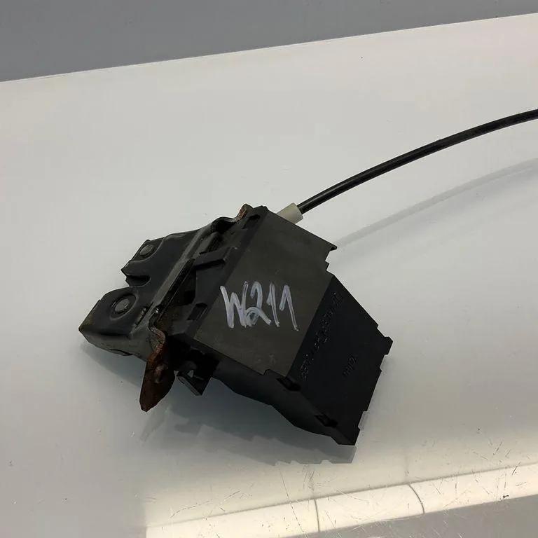 Schloss Heckdeckel Mercedes-Benz E-Klasse (W211) A1717500085