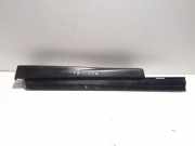 Schweller aus Kunststoff links