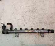 KRAFTSTOFFVERTEILER EINSPRITZLEISTE VERTEILERROHR VW CRAFTER 30-35 Minibus / passenger (2E_) 2.0 TDI 076130093A