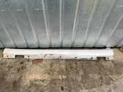 Schweller aus Kunststoff links