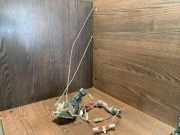 Türschloss hinten rechts TOYOTA COROLLA (_E11_) 2.0 D-4D (CDE110_) 8215312310 6930512240