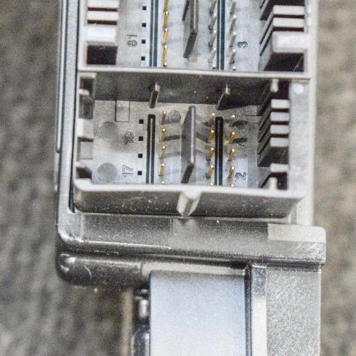 Airbag-Steuergerät BMW 1 (F20) M 135 i 0285011137 9267214 Bild Airbag-Steuergerät BMW 1 (F20) M 135 i 0285011137 9267214