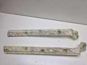 Stoßstangenhalter hinten rechts MITSUBISHI GRANDIS (NA_W) 2.0 DI-D (NA8W) OY9U0