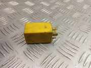 Relais Opel Omega B Caravan () 90494187