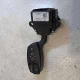 Relais für die Warnblinkanlage BMW 5 (E60) 520 d 695134903