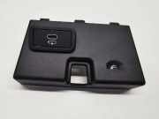 USB BMW X3 (G01, F97) xDrive 30d 8711940