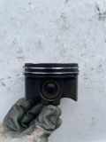 Kolben MERCEDES-BENZ C (W205) C 220 BlueTEC / d (205.004) 082318