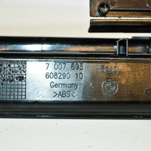 Andere Verkleidungsteile BMW 5 Touring (E61) 520 d 7007695 Bild Andere Verkleidungsteile BMW 5 Touring (E61) 520 d 7007695