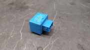 Relais Toyota Avensis Stufenheck (T27) 819800D040