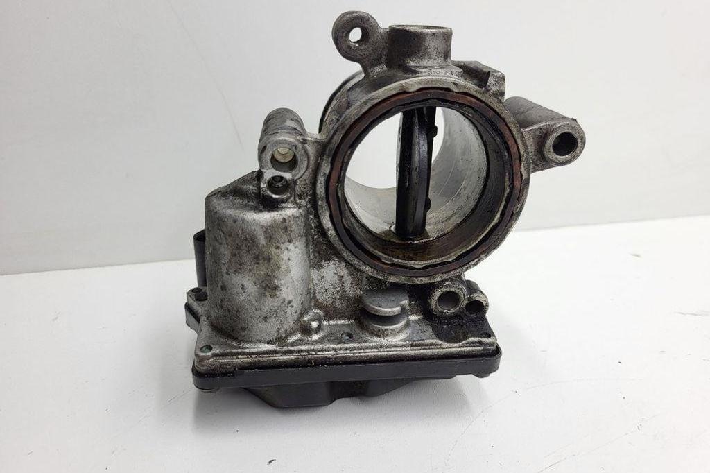 Drosselklappenstutzen VW Passat B7 (362) A2C83076400