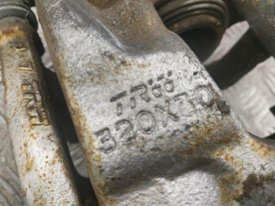 Bremssattel rechts vorne Mercedes-Benz CLA Coupe (C117) A24618 Bild Bremssattel rechts vorne Mercedes-Benz CLA Coupe (C117) A24618