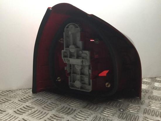 Lampenträger Heckleuchte rechts Audi A3 (8L) 8L0945257 Bild Lampenträger Heckleuchte rechts Audi A3 (8L) 8L0945257