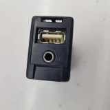 USB TOYOTA AVENSIS Sedan (_T27_) 1.6 D4-D (WWT270_) 861900D030