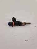 Einspritzdüse RENAULT CAPTUR (J5_) 0.9 TCe 90 166004787r