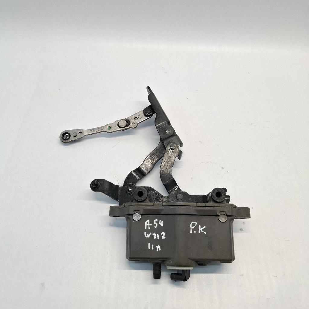 Motorhaubenscharnier links Mercedes-Benz E-Klasse (W212) A2129066201