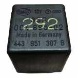 Relais AUDI 100 (44, 44Q, C3) 2.0 443951307b