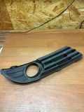 Gitter vorne unten VW POLO (9N_) 1.9 TDI 6Q0853665E