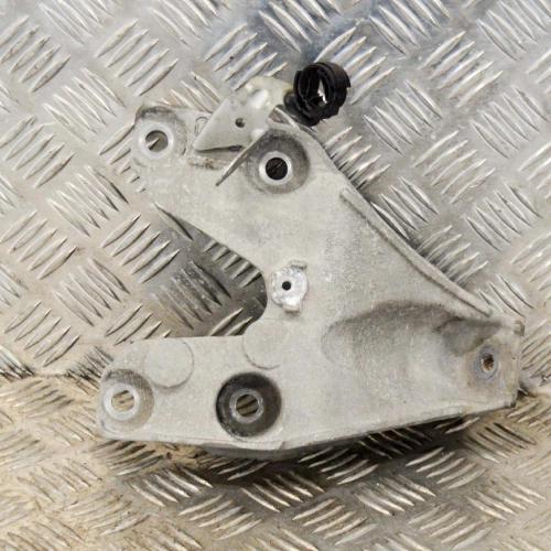 Motorhalter links BMW 1 (F20) M 135 i 6789093 Bild Motorhalter links BMW 1 (F20) M 135 i 6789093