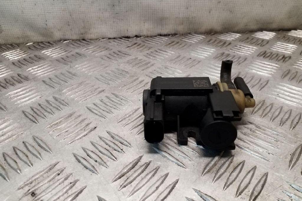 Unterdrucksteuerventil für Abgasrückführung Audi Q5 (8R) 8K0906627