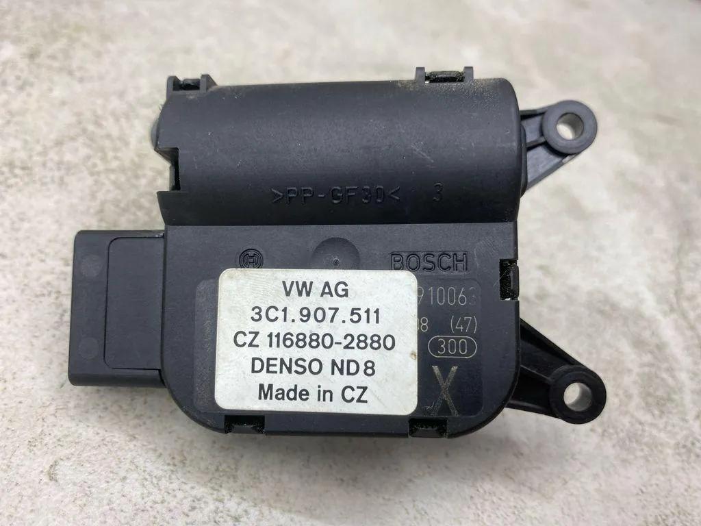 Air Flap Motor VW PASSAT Variant B6 (3C5) 2.0 TDI 16V 3C1907511