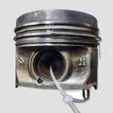 Kolben VOLVO V60 I Cross Country (157) D4 D4204T8