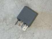 Relais AUDI A4 Avant (8ED, B7) 1.6 1J0906381