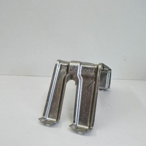 Halter für Ersatzrad AUDI A8 D4 (4H_) 3.0 TFSI quattro 4H0802417B Bild Halter für Ersatzrad AUDI A8 D4 (4H_) 3.0 TFSI quattro 4H0802417B