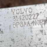 Stoßstangenbalken vorne