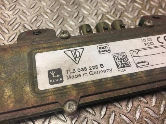 Antennenverstärker PORSCHE CAYENNE (9PA) 3.2 7L5035225B Bild Antennenverstärker PORSCHE CAYENNE (9PA) 3.2 7L5035225B