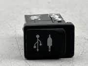 USB TOYOTA AURIS (_E18_) 1.8 Hybrid (ZWE186_) FE00950
