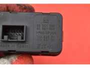 Schalter für Fensterheber links vorne Opel Astra G Stufenheck (T98) 90561086