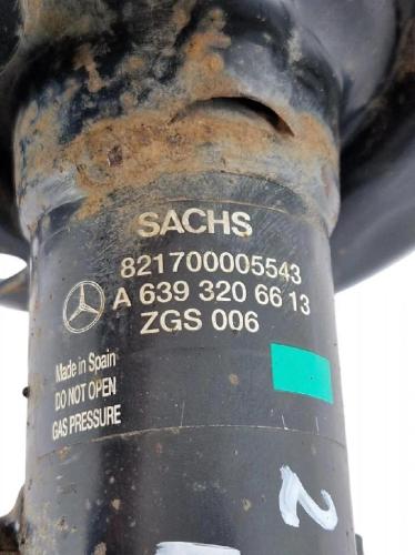 Stoßdämpfer vorne rechts MERCEDES-BENZ VITO Minibus / passenger (W639) 111 CDI A6393206613 821700005543 Bild Stoßdämpfer vorne rechts MERCEDES-BENZ VITO Minibus / passenger (W639) 111 CDI A6393206613 821700005543