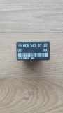 Relais MERCEDES-BENZ E (W124) E 250 D (124.126, 124.129) 0065458732