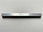 Schwellerinnenverkleidung vorn rechts NISSAN LEAF (ZE0) Electric 999G6-8X001 999G6-8X000