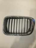 Gitter Grill vorne links BMW 3 (E46) 320 d 8195055
