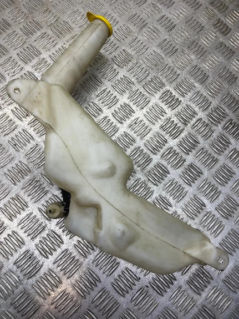 Fensterwaschtank VW PASSAT B6 (3C2) 1.9 TDI PA6GBGF30