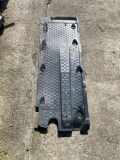 Unterbodenabdeckung links VW GOLF V (1K1) 1.4 16V 1k0825211e