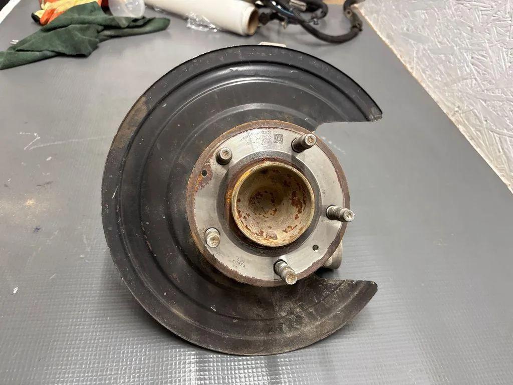 Radlagergehäuse rechts hinten Opel Insignia B Grand Sport (Z18) 22949387