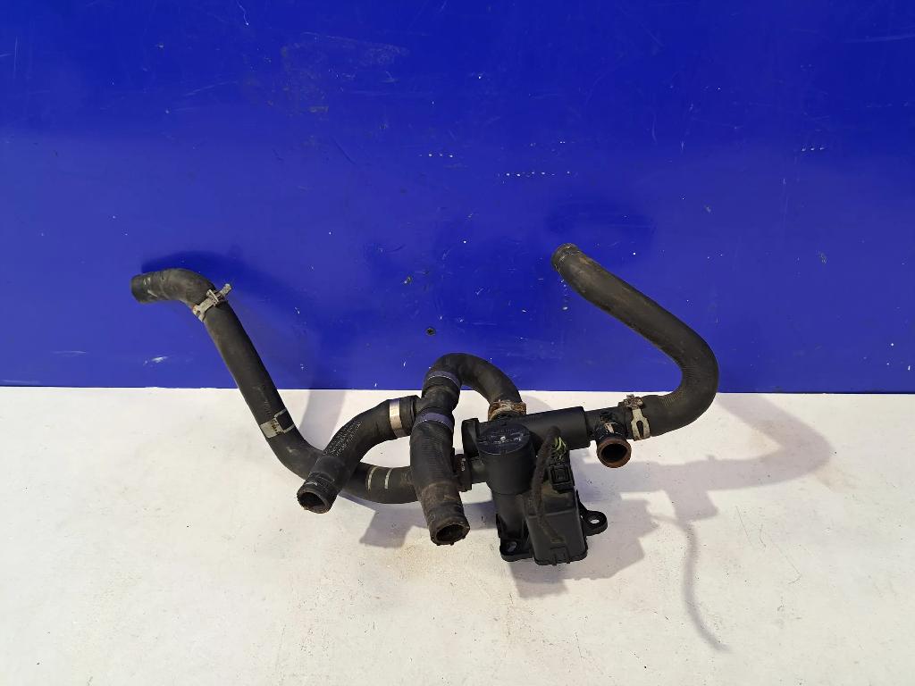 ZUSATZWASSERPUMPE MERCEDES-BENZ VITO / MIXTO Furgon (W639) 115 CDI A0028308584