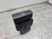 Schalter TOYOTA COROLLA Verso (ZER_, ZZE12_, R1_) 2.0 D-4D (CUR10_) 15A410